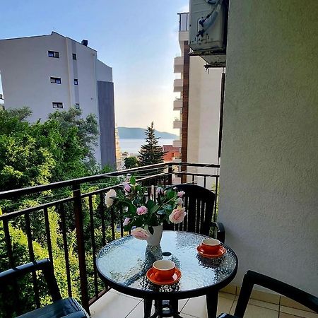 Bela Kuca Studio Apartments-Na Korak Do Mora-A Step To The Sea Rafajlovići Exteriör bild